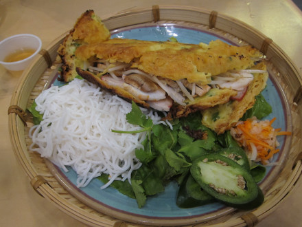 Vietnamese crepe