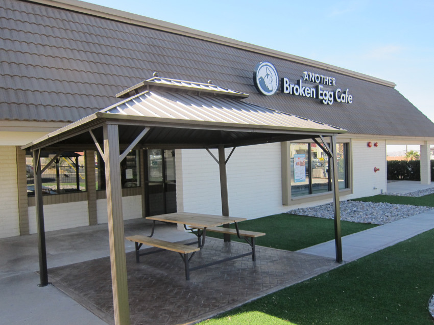 Another Broken Egg Cafe