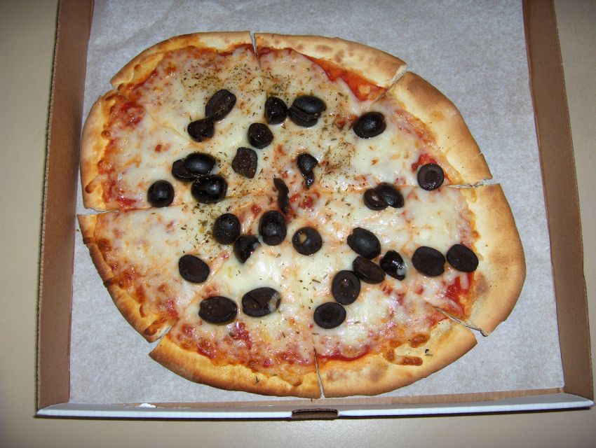 Pizza with olives